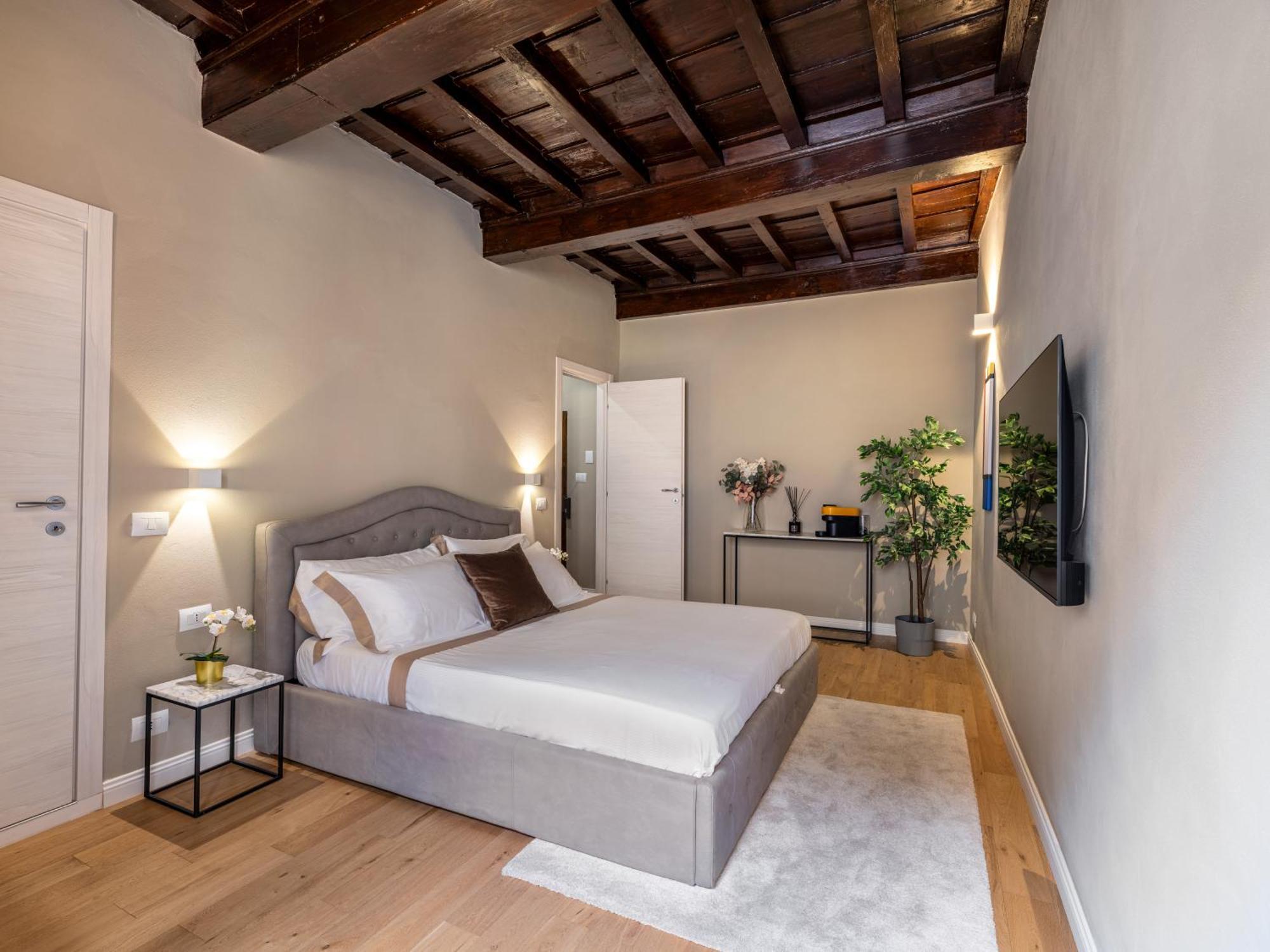 Santa Croce Luxury Suite - Dolcevita Holiday Floransa Dış mekan fotoğraf