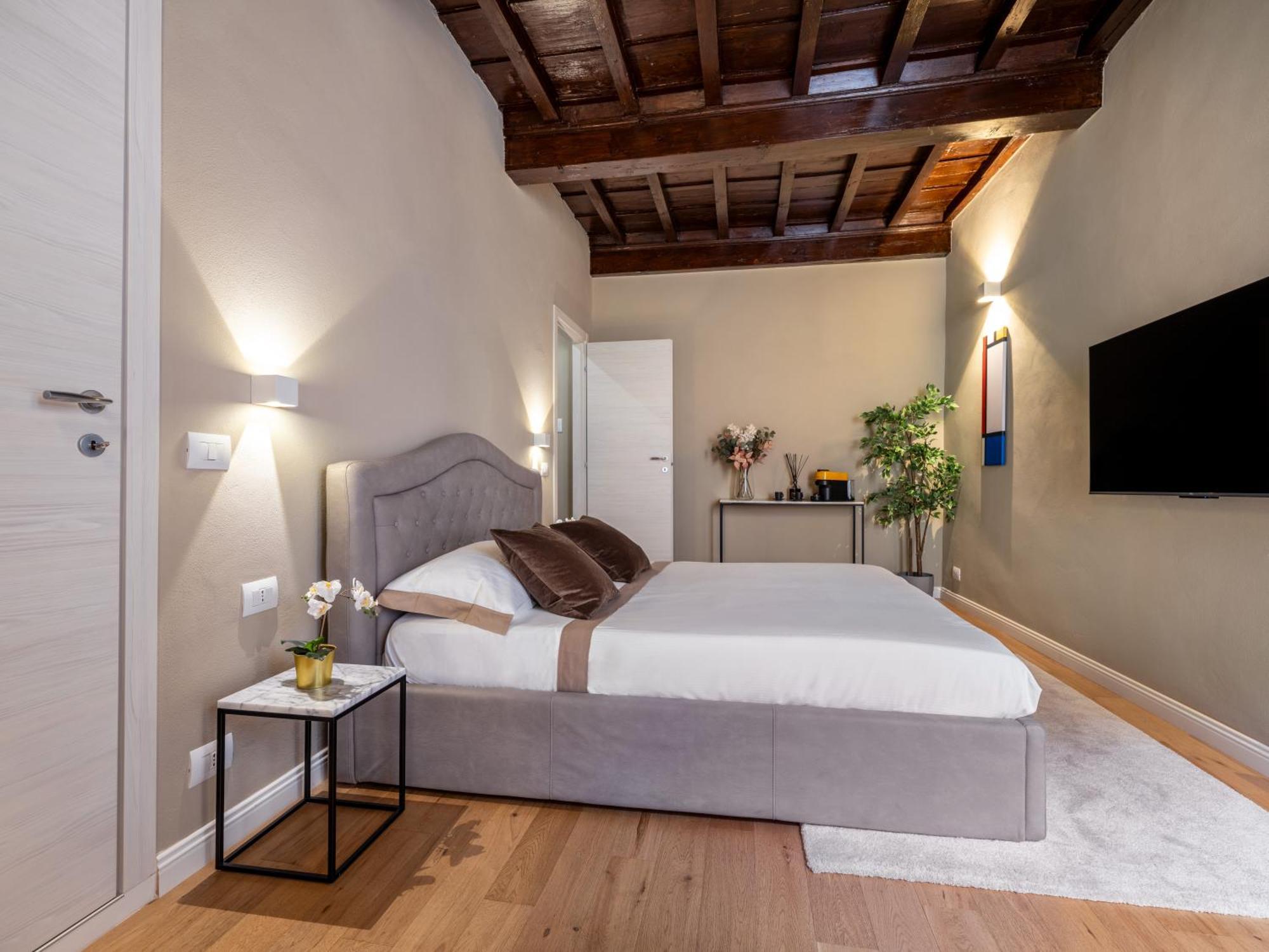 Santa Croce Luxury Suite - Dolcevita Holiday Floransa Dış mekan fotoğraf